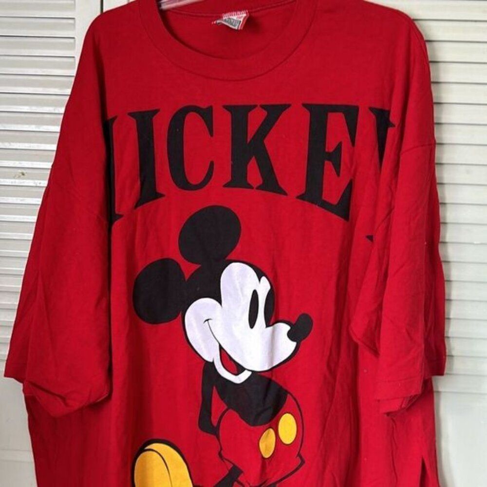 Vintage Disney Designs Made In USA One Size Fits All T-Shirt (oversized) - Picture 3 of 5